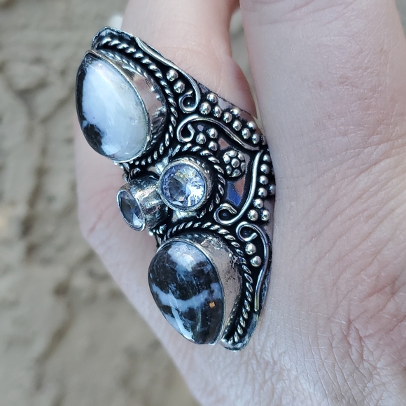 New Amazing Zebra Jasper and White Topaz 925 Silver Statement Ring. - Picture 4 of 16
